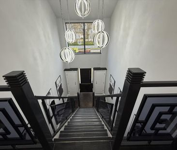 2 bedroom penthouse to rent - Photo 5