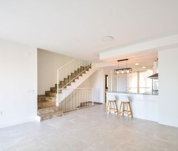 4 room luxury House for rent in Benalmádena, Spain - Photo 1