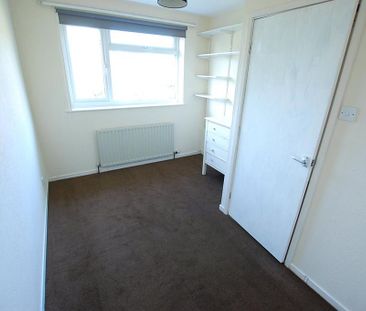 4 bedroom detached house to rent - Photo 4
