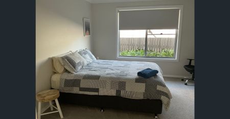 high quality, fully furnished unit - Photo 3