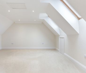 6 bedroom detached house to rent - Photo 1