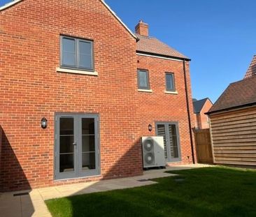 Strawberry Fields, Easterton, Devizes, SN10 - Photo 2