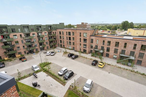 5-værelses Lejlighed på 143 m² i Randers NØ - Foto 1