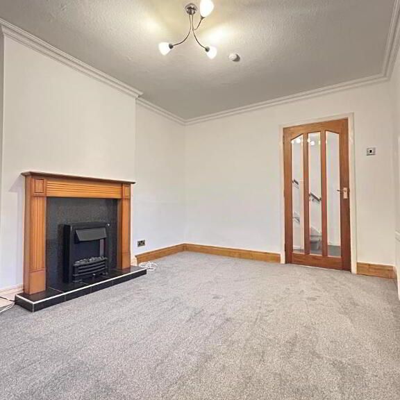 63 Thorndale Square, Carrickfergus, BT38 8JX - Photo 1