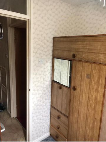 3 bedroom flat to rent - Photo 5