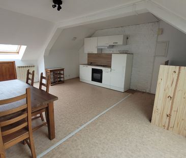 Location Appartement 3 pièces 55m² HAUTMONT 59330 - Photo 3