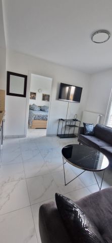 Location Appartement 2 pièces 29m² COLOMBES 92700 - Photo 4