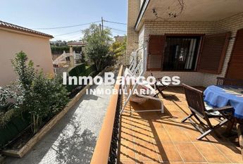 Luxury Villa for rent in Chiva, Spain