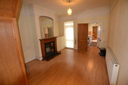 3 bedroom terraced house to rent - Photo 5