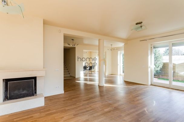 Wolnostojący | 4 sypialnie | 3 łazienki | Ogród - Zdjęcie 1