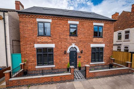 1 bedroom house of multiple occupation to rent - Photo 5