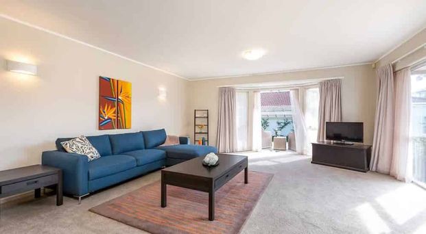 3 Bedrooms, Milford - Photo 1