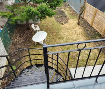 Charmant 3½ Rénové Avec Balcons – La Pet - Photo 3
