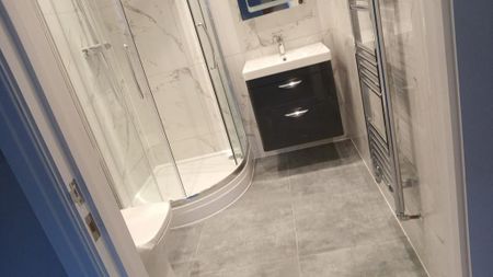2 bedroom flat to rent - Photo 5
