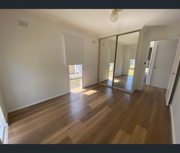 10 Bell Crescent, Leumeah, NSW 2560 - Photo 6