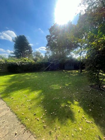 108 Holt Drive - Stunning Detached Home & next to James FranceLoughborough - Photo 5