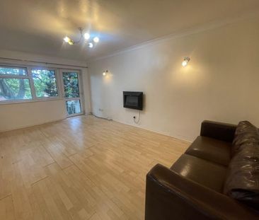 2 bedroom maisonette to rent - Photo 4
