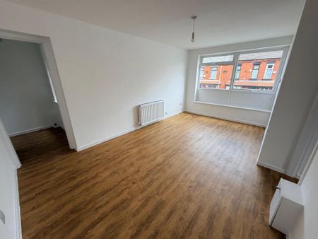 1 bedroom flat to rent - Photo 3