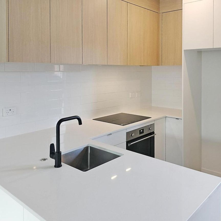 2 bedroom townhouse in Mount Wellington - Photo 1