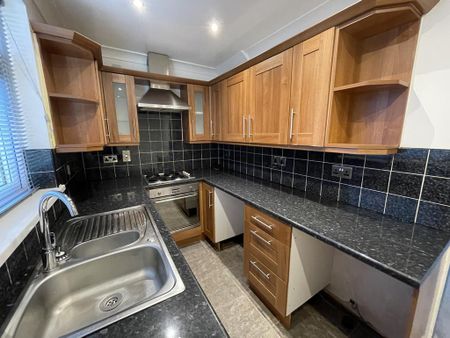 2 bedroom terraced house to rent - Photo 3