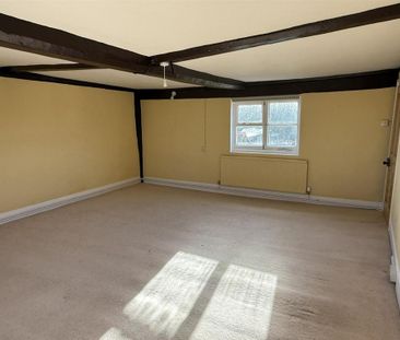 4 bedroom farm house to rent - Photo 4