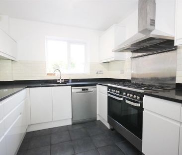 5 bedroom house to rent - Photo 4