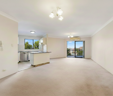 CHARMING APARTMENT IN THE HEART OF BEXLEY NORTH - Photo 1