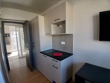 Studio/Γκαρσονιέρα για ενοικίαση Άγιος Ελευθέριος (Άγιος Ελευθέριος - Προμπονά - Ριζούπολη) - Photo 3