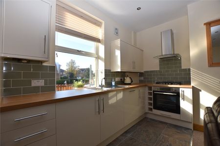 77, Springfield Road, Morley, Leeds, West Yorkshire, LS27 9PN - Photo 3