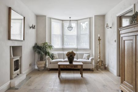 4 bedroom terraced house to rent - Photo 2