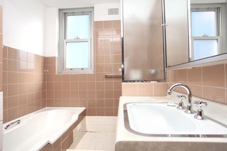 4/267 Ben Boyd Road, Cremorne NSW 2090 - Apartment For Rent | Domain - Photo 5