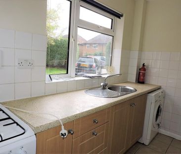 3 bedroom end of terrace house to rent - Photo 6