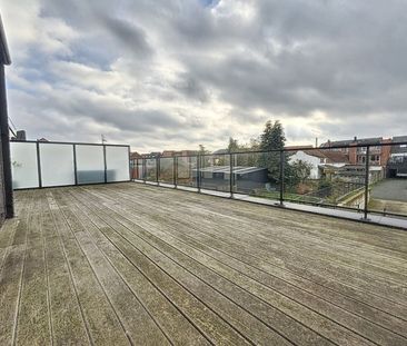 Recent appartement met 2 slaapkamers en groot zonneterras - Photo 1