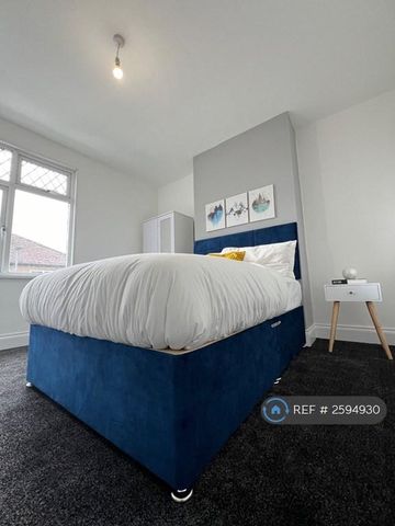 1 bedroom in a house share to rent - Photo 3