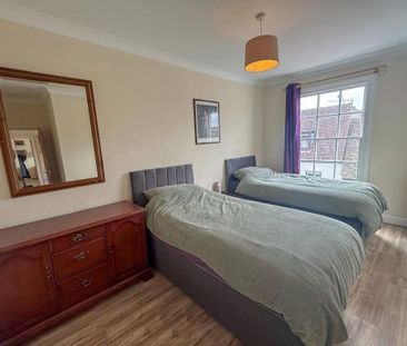 3 bedroom apartment to rent - Photo 6