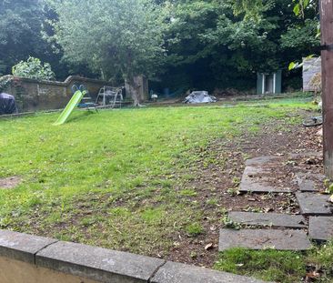 3 Bed Flat, Ash Villa, LU1 - Photo 1