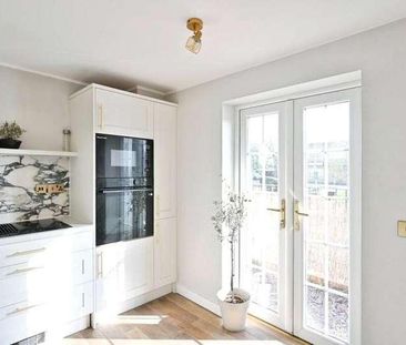 Albion Wharf, Spalding, Lincolnshire, PE11 - Photo 4