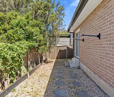 Two-bedroom Granny flat with Air conditioning - Photo 3