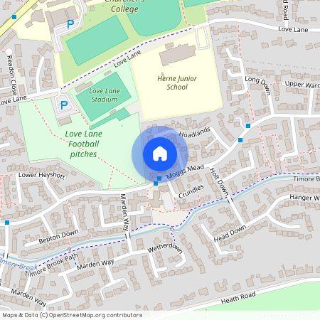 102 Moggs Mead, Newport Road, GU31 4PH