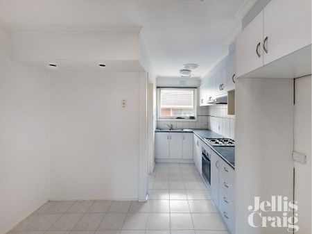 4/7 Harrison Street, Ringwood - Photo 2