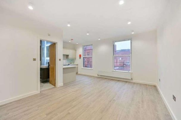 Wimbledon Hill Road, Wimbledon, SW19 - Photo 1