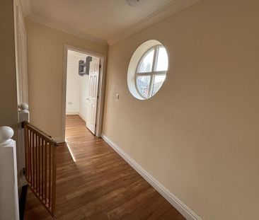 3 bedroom end of terrace house to rent - Photo 3