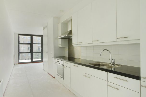 Te huur: Afroditekade 60 - Photo 1