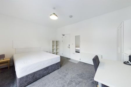 4 bedroom house to rent - Photo 2