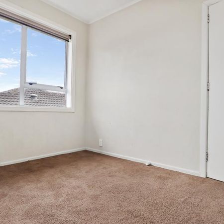 Manurewa living! - Photo 4