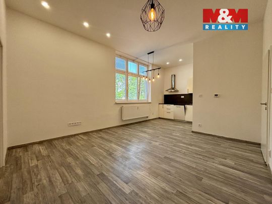 Pronájem bytu 2+kk 60 m² - Photo 1