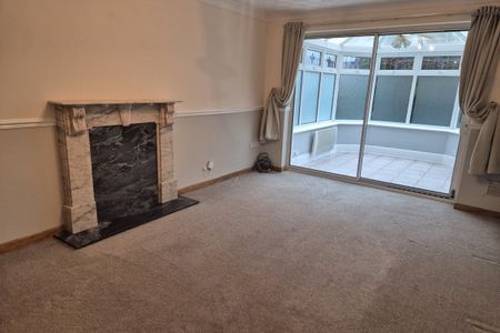 Watersedge - Photo 2