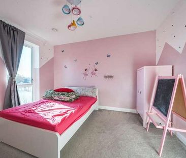 London, Colindale, NW9 - Photo 3