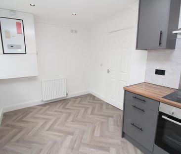 3 bedroom townhouse to rent - Photo 3