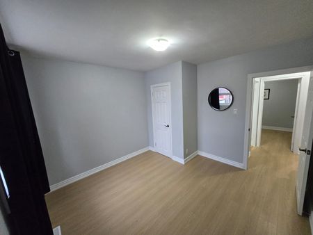 For Lease - 257 Browndale Crescent Unit# Main, Richmond Hill, Ontario - Photo 3